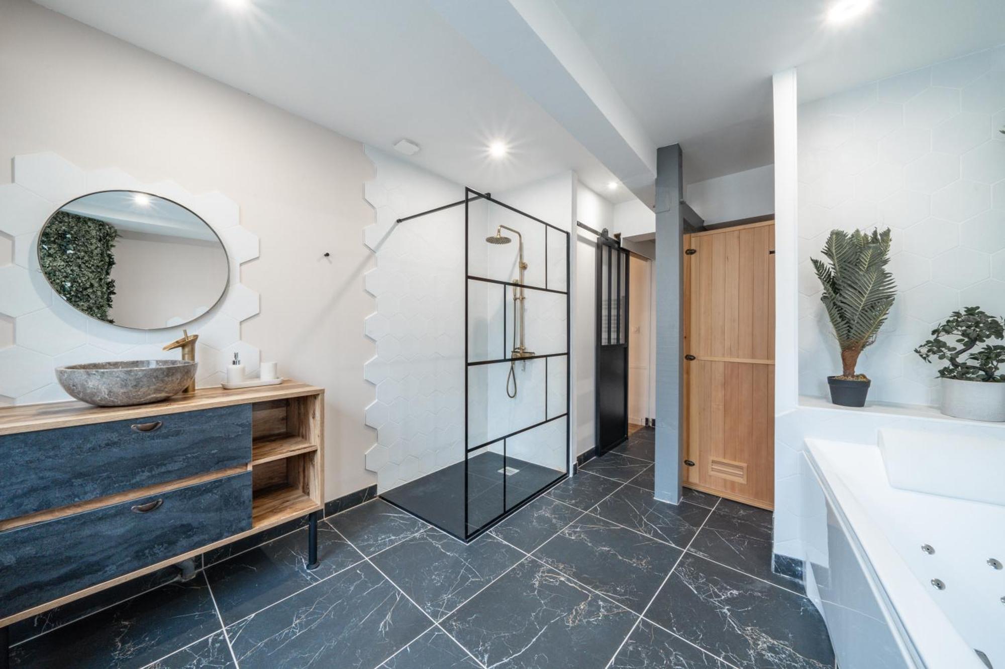 L'Evasion Amboise, Sauna Jacuzzi Exteriér fotografie